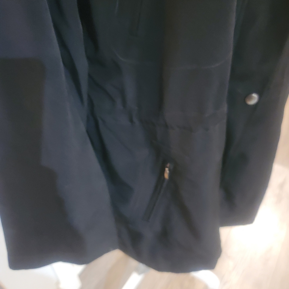 Women's Drawstring Lightweight Jacket - image 3